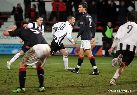 Andy Kirk celebrates goal v Falkirk
