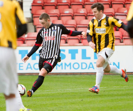 Ryan Wallace for Dunfermline